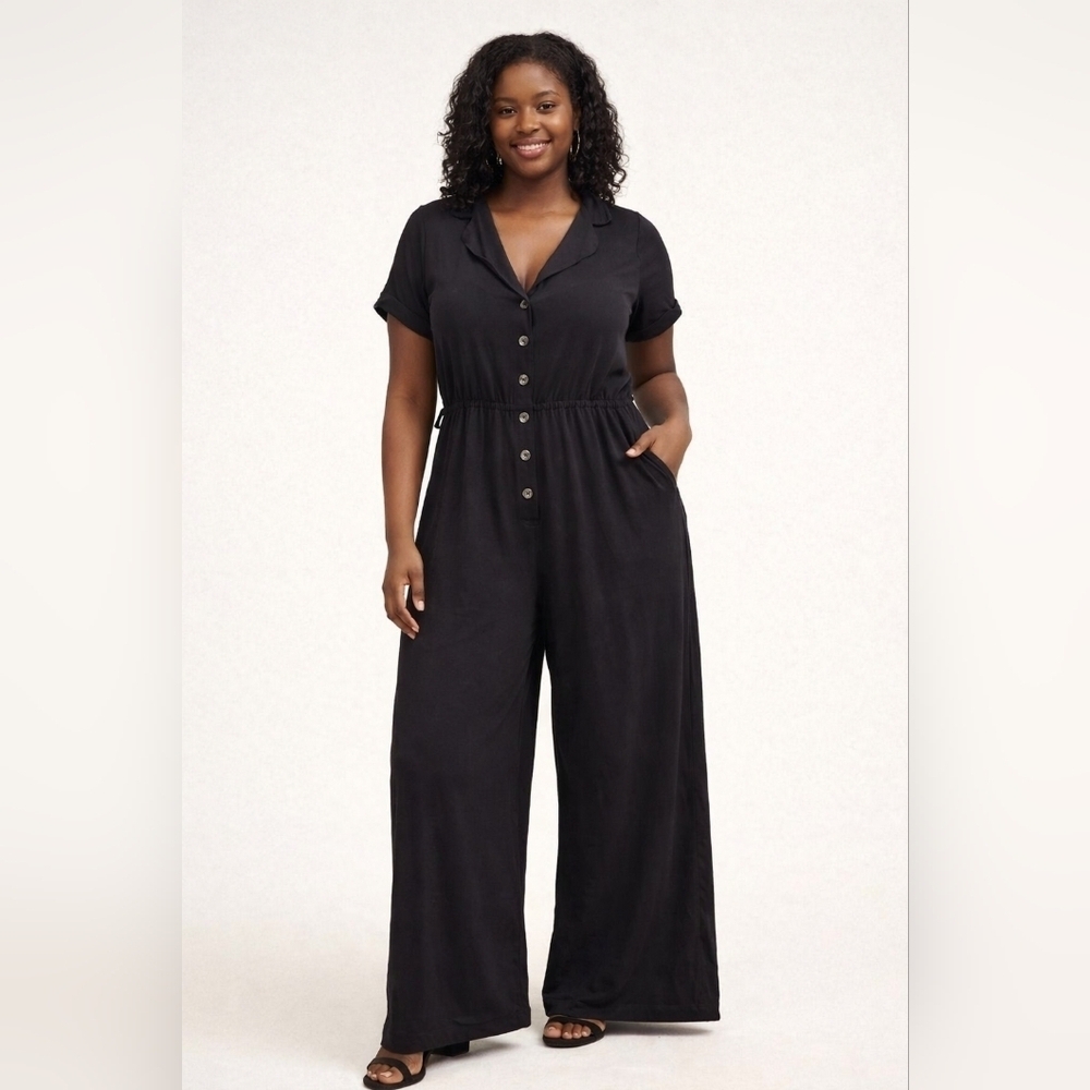 Nasty Gal Collection Wide Leg Short Sleeve V-neck Jumpsuit Button Front 10